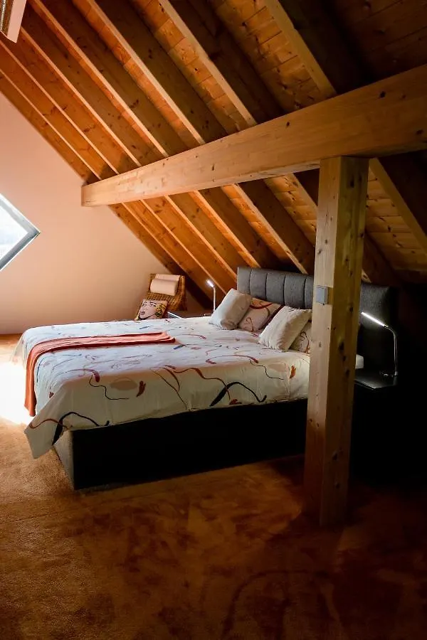 All Senses Ferienwohnung Hirschbach  Germany